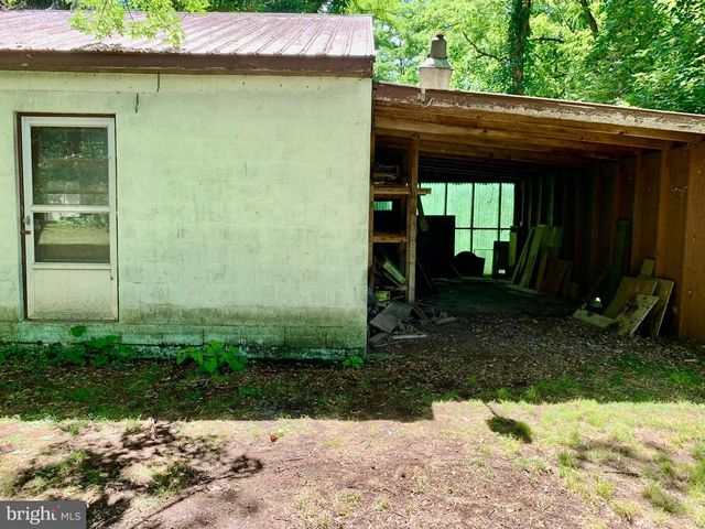 100 & 1111 PARK RD PARK RD, Blandon, PA 19510