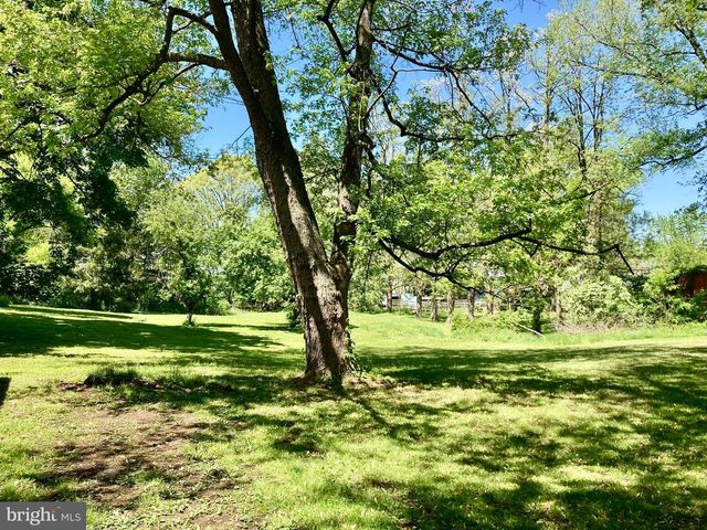 100 & 1111 PARK RD PARK RD, Blandon, PA 19510