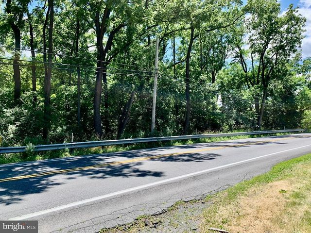 100 & 1111 PARK RD PARK RD, Blandon, PA 19510