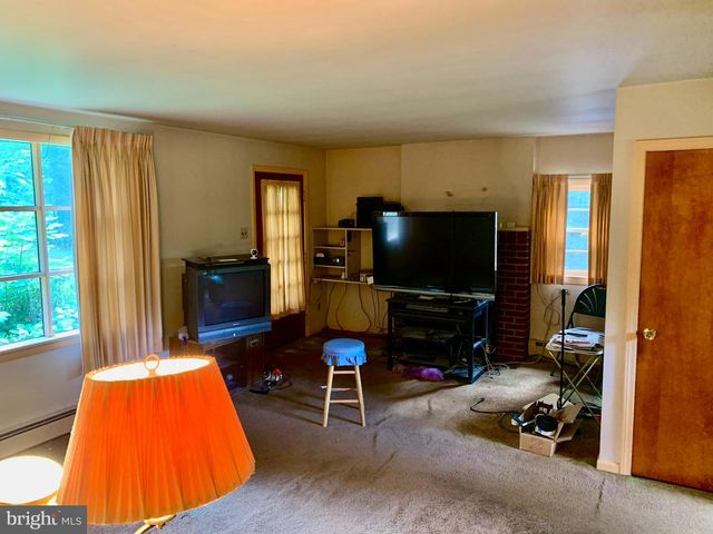 100 & 1111 PARK RD PARK RD, Blandon, PA 19510