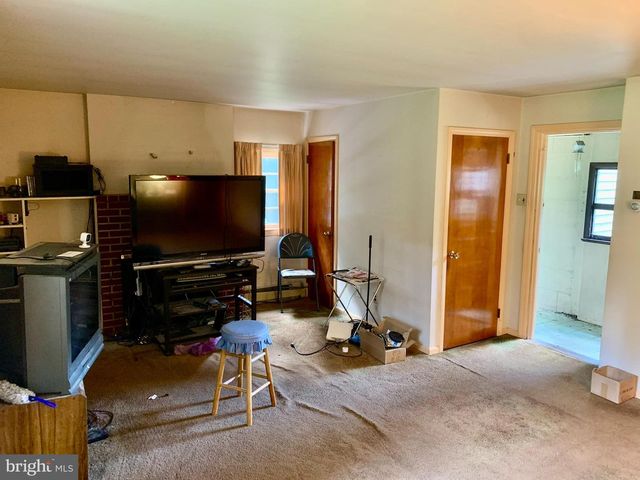 100 & 1111 PARK RD PARK RD, Blandon, PA 19510