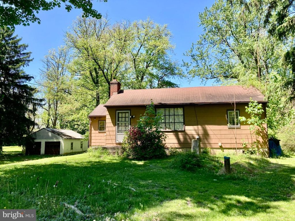 100 & 1111 PARK RD PARK RD, Blandon, PA 19510