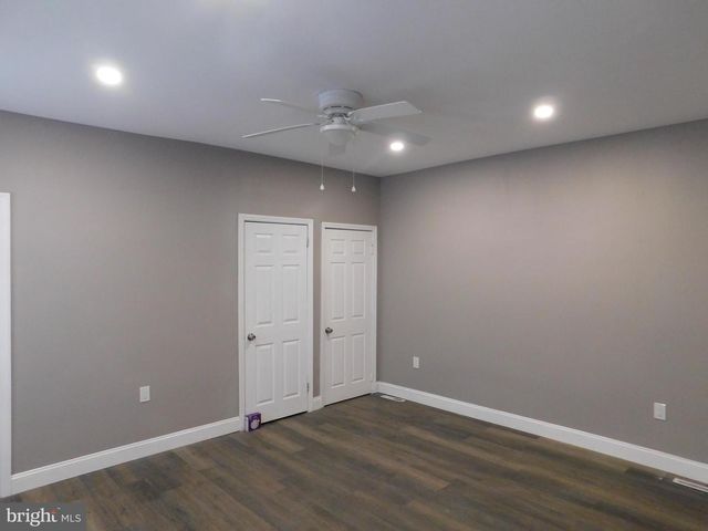 108-110 E OAK ST, Millville, NJ 08332