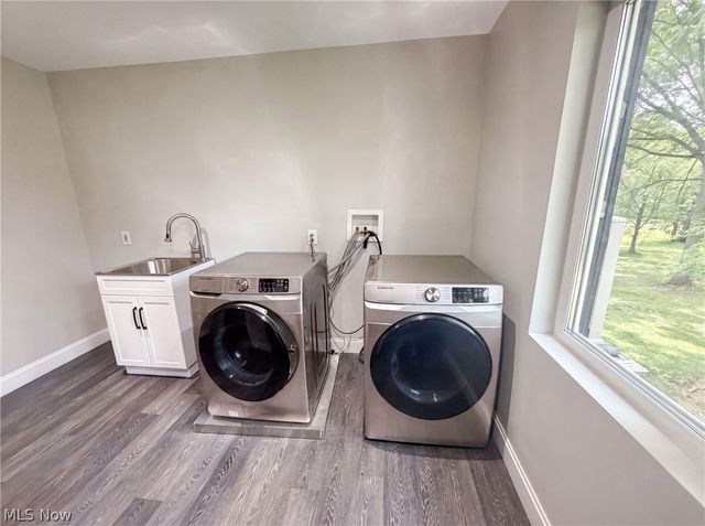 37045 Chagrin Boulevard, Chagrin Falls, OH 44022