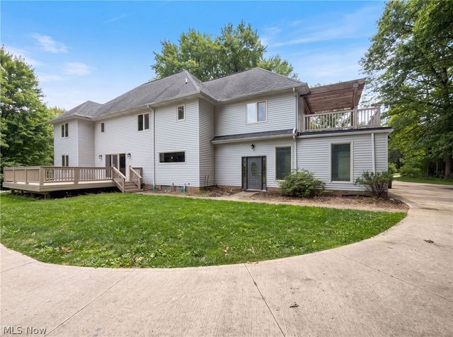 37045 Chagrin Boulevard, Chagrin Falls, OH 44022