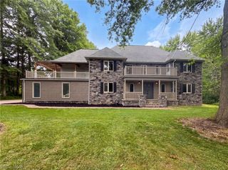 37045 Chagrin Boulevard, Chagrin Falls, OH 44022