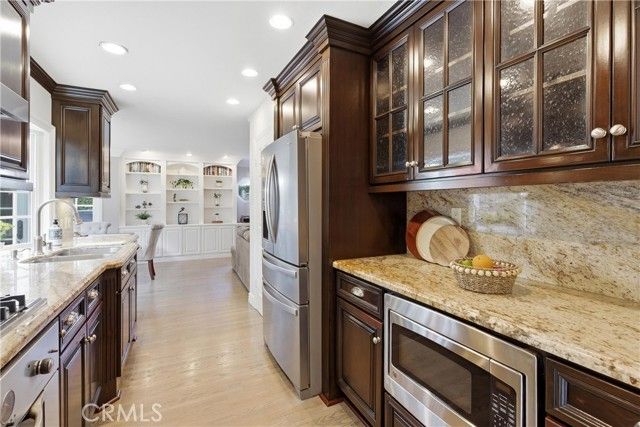 8421 Crimson Circle, Huntington Beach, CA 92646