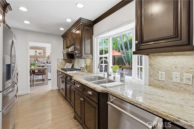 8421 Crimson Circle, Huntington Beach, CA 92646
