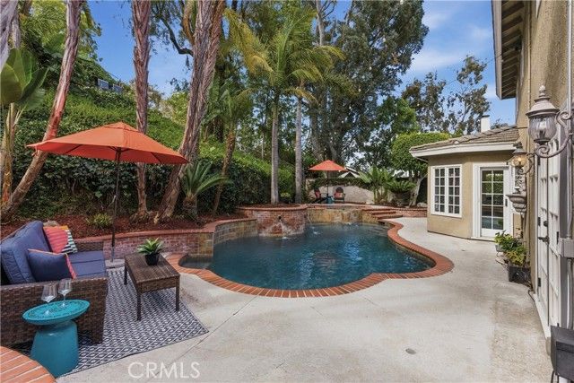 8421 Crimson Circle, Huntington Beach, CA 92646