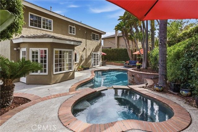 8421 Crimson Circle, Huntington Beach, CA 92646
