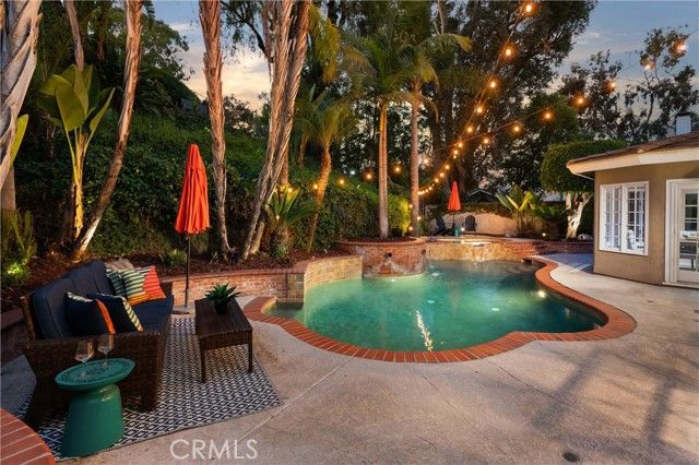 8421 Crimson Circle, Huntington Beach, CA 92646