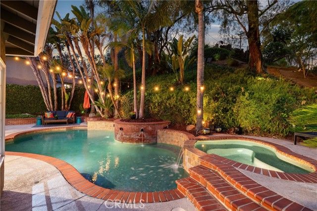 8421 Crimson Circle, Huntington Beach, CA 92646