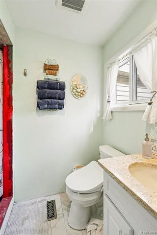 6341 Waldon Road, Clarkston, MI 48346