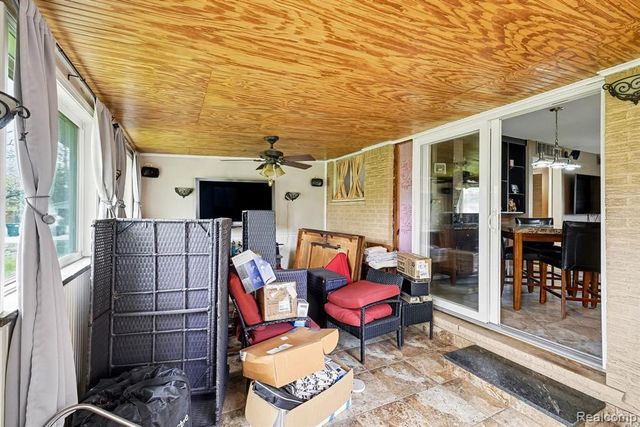 6341 Waldon Road, Clarkston, MI 48346