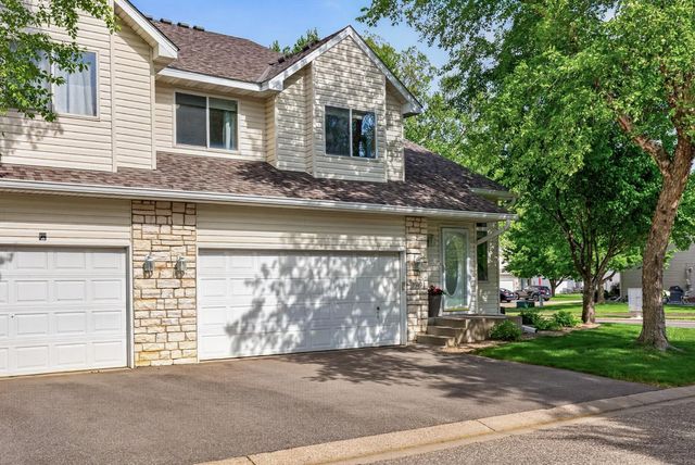 1649 Hamilton Lane, Shakopee, MN 55379
