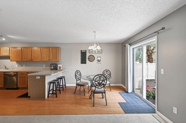 1649 Hamilton Lane, Shakopee, MN 55379