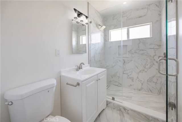 12237 Vanowen Street E, North Hollywood, CA 91605