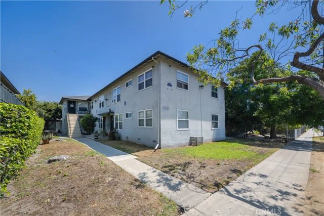 12237 Vanowen Street E, North Hollywood, CA 91605