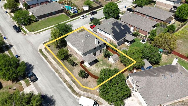 1851 Thrasher, New Braunfels, TX 78130
