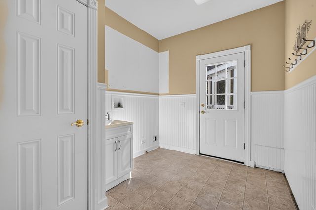 1763 Goldsboro Lane, Crystal Lake, IL 60014