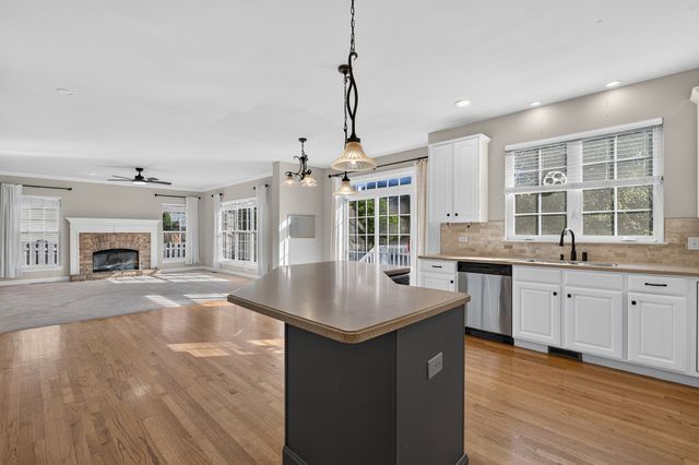 1763 Goldsboro Lane, Crystal Lake, IL 60014