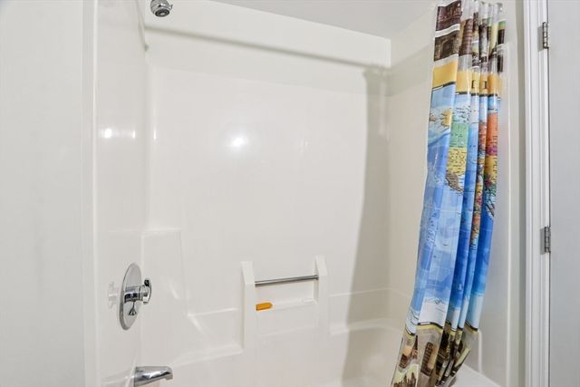 10 Pleasant Street 202, Lynn, MA 01902