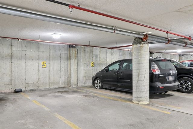 10 Pleasant Street 202, Lynn, MA 01902