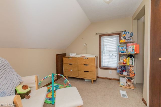 299 Inwood Boulevard, Avon Lake, OH 44012