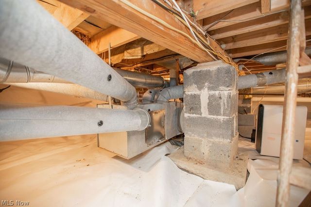 299 Inwood Boulevard, Avon Lake, OH 44012