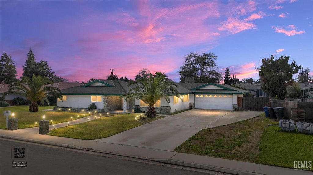 6009 Carter Avenue, Bakersfield, CA 93308