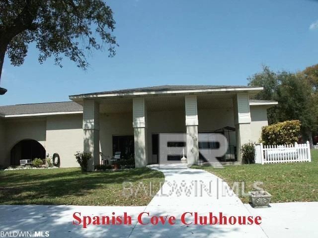 1913 Maria Lane, Lillian, AL 36549