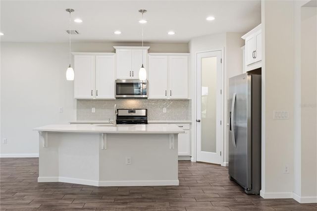 8621 RAIN SONG ROAD, Sarasota, FL 34238