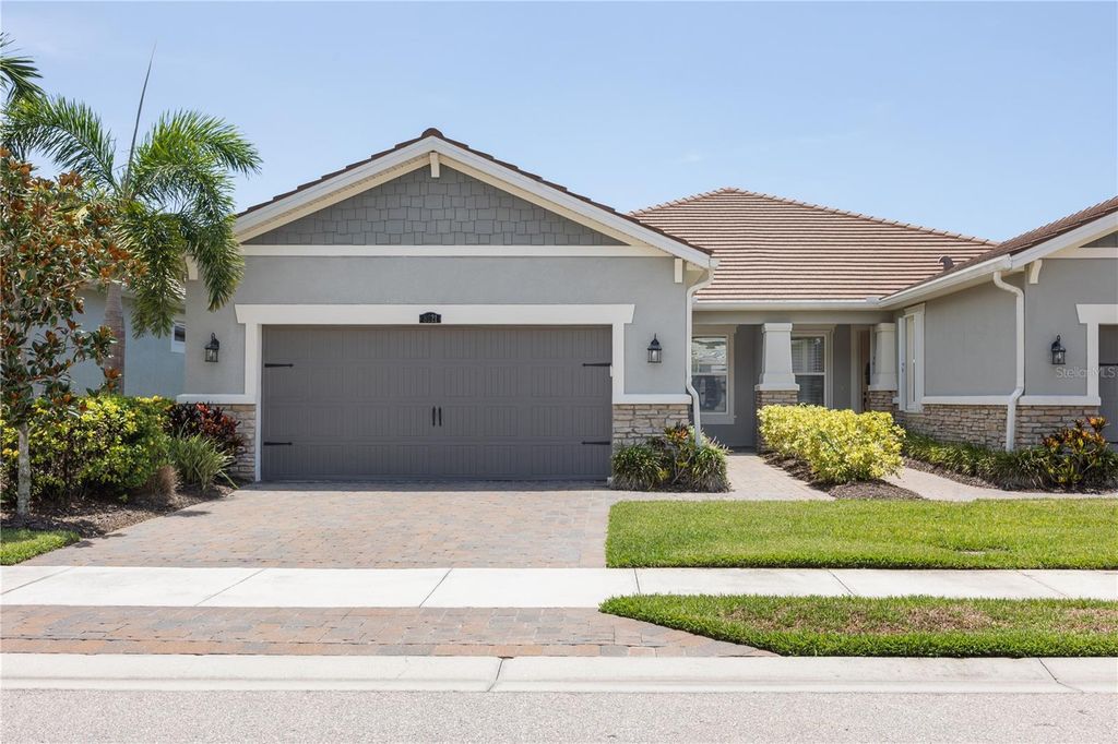 8621 RAIN SONG ROAD, Sarasota, FL 34238