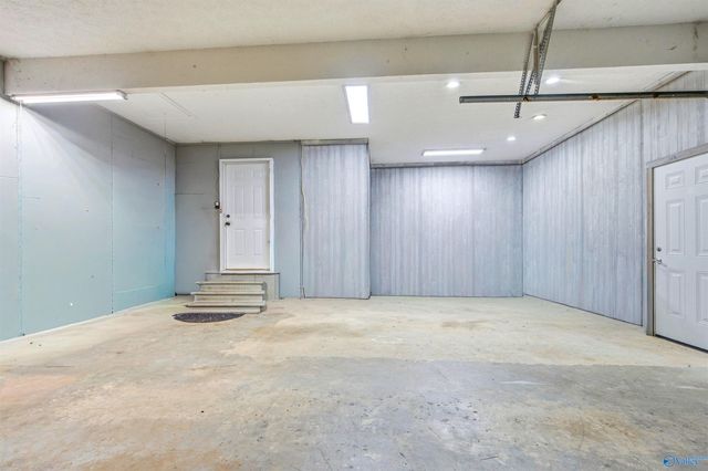 17257 Sewell Road, Athens, AL 35614