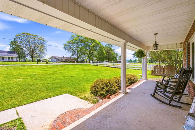 17257 Sewell Road, Athens, AL 35614