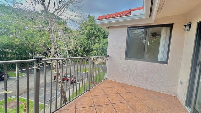 10135 W Sunrise Blvd 304, Plantation, FL 33322