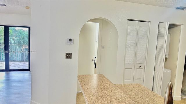 10135 W Sunrise Blvd 304, Plantation, FL 33322