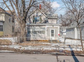 726 30th Avenue N, Minneapolis, MN 55411