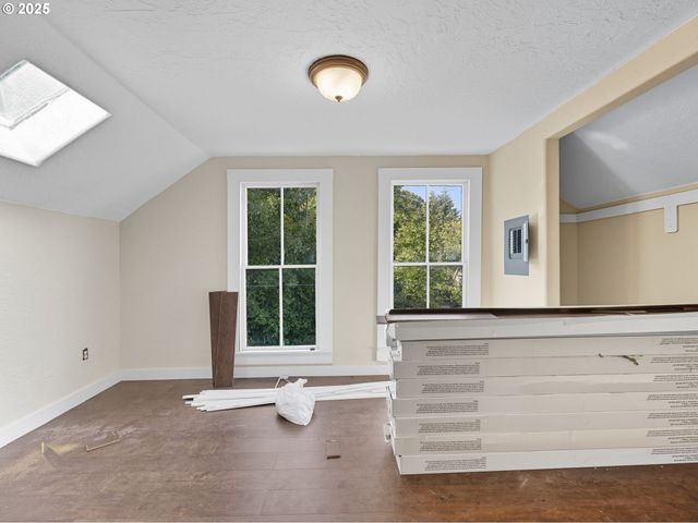 686 29TH St, Astoria, OR 97103