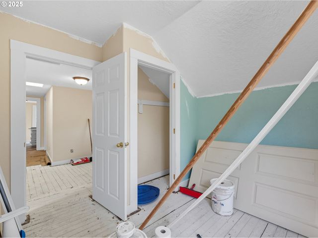 686 29TH St, Astoria, OR 97103