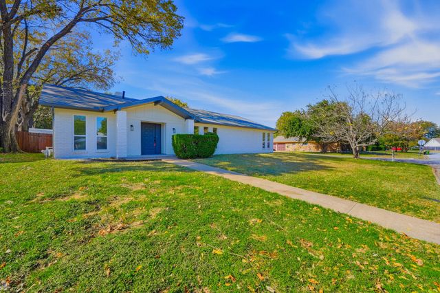 1145 Terrace Trail, Hurst, TX 76053