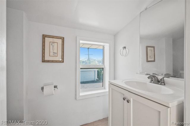 5842 Janet Avenue, Taylor, MI 48180