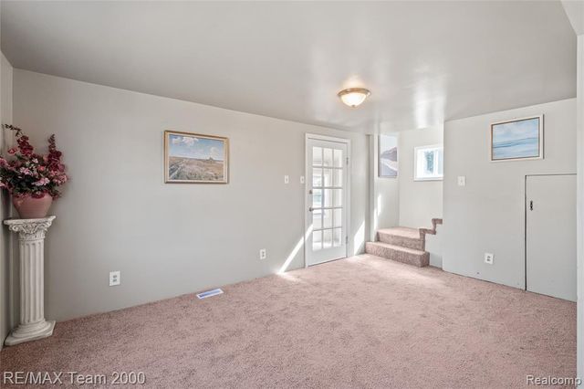 5842 Janet Avenue, Taylor, MI 48180