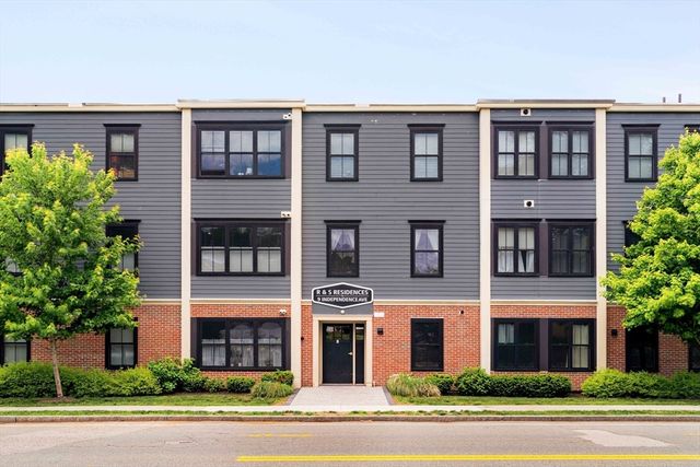9 Independence Ave 205, Braintree, MA 02184