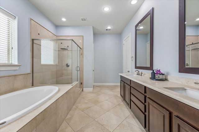 5607 Cohn Meadows, Houston, TX 77007