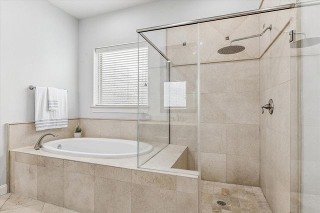 5607 Cohn Meadows, Houston, TX 77007