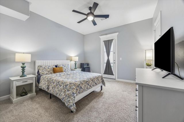 5607 Cohn Meadows, Houston, TX 77007