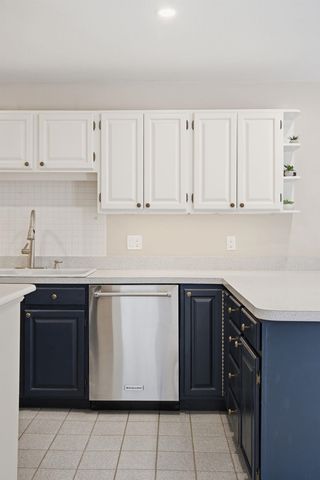 34 Kristen Dr B, Laconia, NH 03246