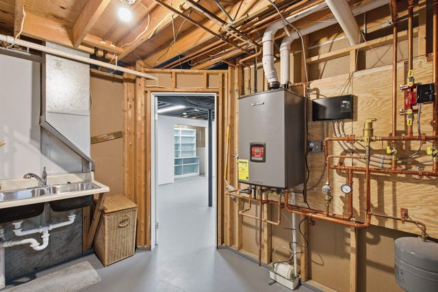 34 Kristen Dr B, Laconia, NH 03246