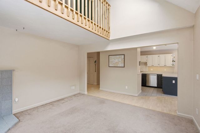 34 Kristen Dr B, Laconia, NH 03246